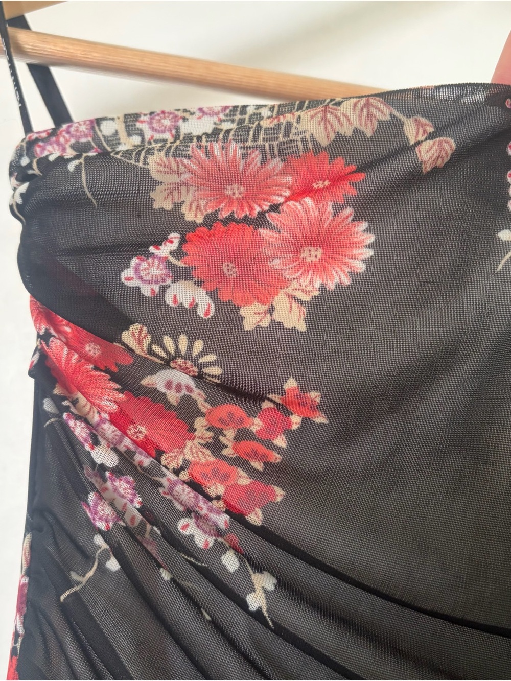 Alyn Paige Vintage Y2K Fairy Mini Dress. Large. Black and Red Floral. - Picture 5 of 7